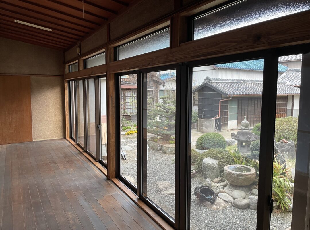 line_oa_chat_250825_130701_group_2