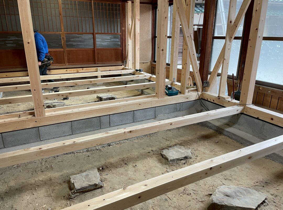 line_oa_chat_260413_140944_group_5