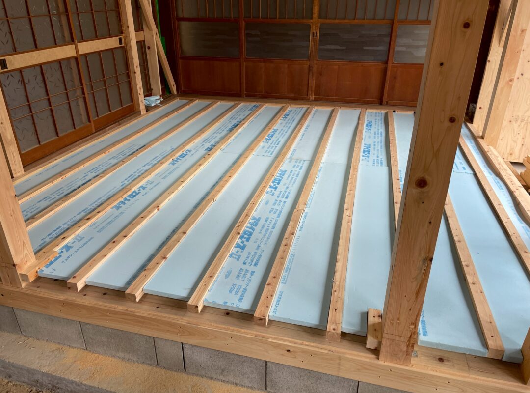 line_oa_chat_260413_140944_group_8